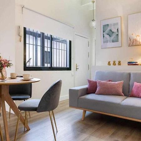 Monkeys Apartments San Roman Deluxe Seville Ngoại thất bức ảnh